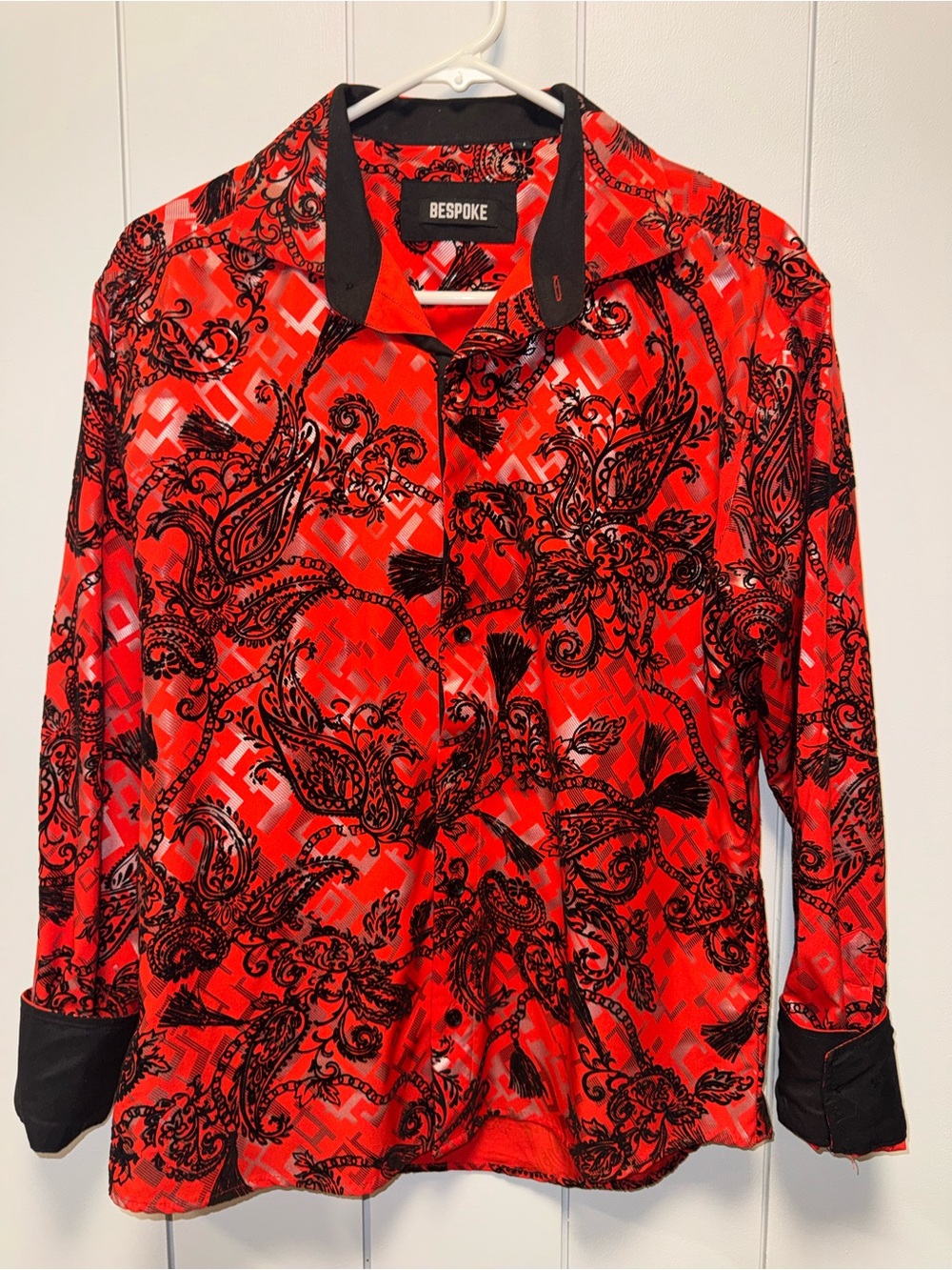 Bespoke Men’s Red and Black Paisley-Print Button Down Shirt